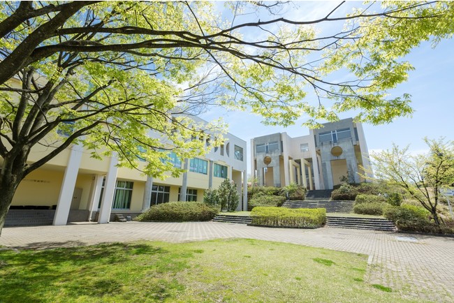 開志国際高等学校